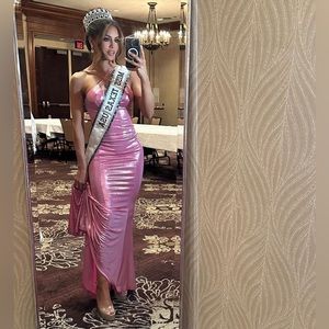 Norma Kamali Mermaid Fishtail Gown in Candy Pink size XS